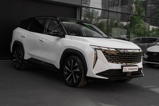 Geely Atlas II с пробегом 2024 года, цена 3 230 000 рублей, 17116 км, внедорожник, Автокод Объявления