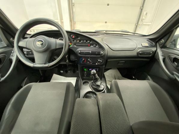 Chevrolet Niva I Рестайлинг с пробегом 2018 года, цена 735 000 рублей, 96630 км, внедорожник, Автокод Объявления