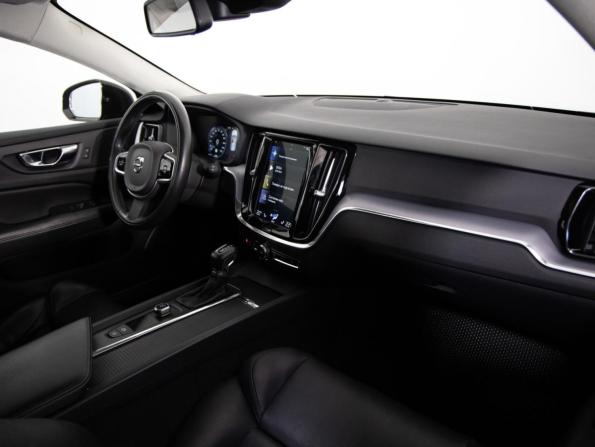 Volvo V60 II с пробегом 2019 года, цена 2 199 000 рублей, 199658 км, универсал, Автокод Объявления