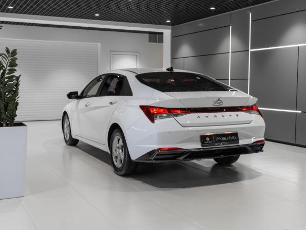 Hyundai Avante VII с пробегом 2021 года, цена 2 350 000 рублей, 93060 км, седан, Автокод Объявления