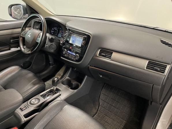 Mitsubishi Outlander III с пробегом 2012 года, цена 1 050 000 рублей, 155459 км, внедорожник, Автокод Объявления