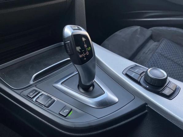 BMW 3 серии VI (F3x) Рестайлинг с пробегом 2015 года, цена 1 899 000 рублей, 206214 км, седан, Автокод Объявления