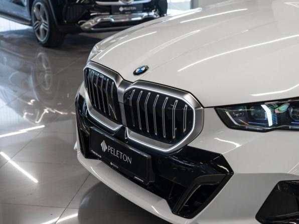 BMW 5 серии VIII (G60/G61/G68) с пробегом 2024 года, цена 7 780 000 рублей, 18860 км, седан, Автокод Объявления