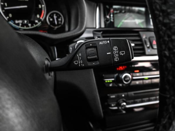 BMW X3 II (F25) Рестайлинг с пробегом 2015 года, цена 2 439 000 рублей, 297911 км, внедорожник, Автокод Объявления