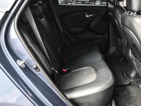 Hyundai ix35 I с пробегом 2012 года, цена 1 319 000 рублей, 215639 км, внедорожник, Автокод Объявления