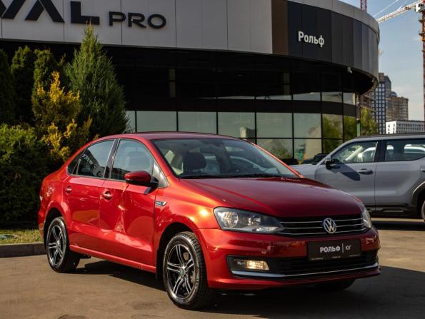 Volkswagen Polo V Рестайлинг с пробегом 2015 года, цена 858 000 рублей, 139000 км, седан, Автокод Объявления