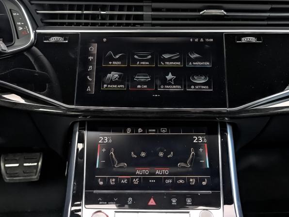 Audi SQ8 I (4M) Рестайлинг с пробегом 2024 года, цена 15 675 000 рублей, 16696 км, внедорожник, Автокод Объявления