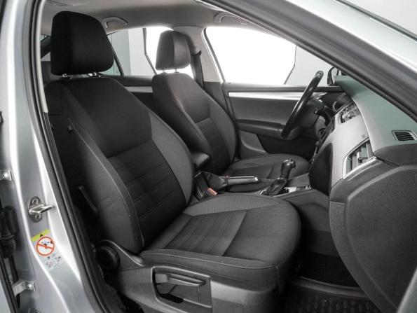 Skoda Octavia III (A7) Рестайлинг с пробегом 2019 года, цена 1 534 000 рублей, 179590 км, лифтбек, Автокод Объявления