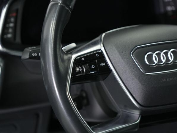 Audi A6 V (C8) с пробегом 2018 года, цена 4 300 000 рублей, 75000 км, седан, Автокод Объявления