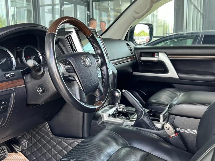 Toyota Land Cruiser 200 Series Рестайлинг 2 Волгоград  - изображение 12