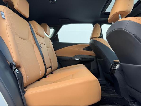 Lexus RX V с пробегом 2025 года, цена 7 590 000 рублей, 10 км, внедорожник, Автокод Объявления