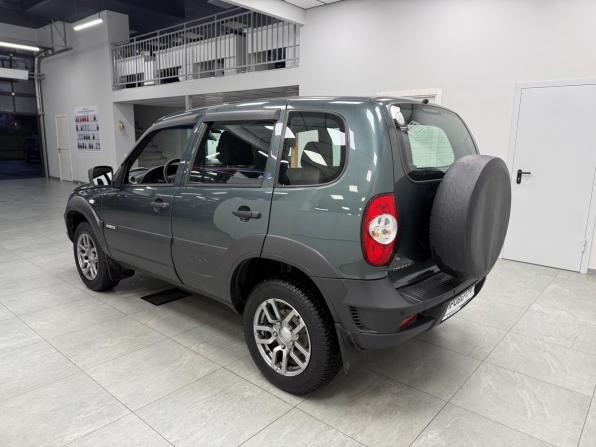 Chevrolet Niva I Рестайлинг с пробегом 2018 года, цена 850 000 рублей, 37275 км, внедорожник, Автокод Объявления
