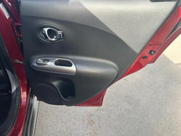 Nissan Juke I с пробегом 2012 года, цена 750 000 рублей, 143463 км, внедорожник, Автокод Объявления