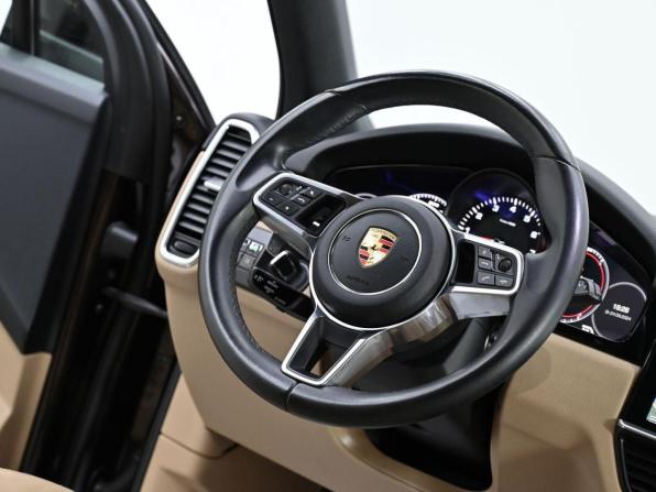 Porsche Cayenne III с пробегом 2019 года, цена 3 699 000 рублей, 74400 км, внедорожник, Автокод Объявления