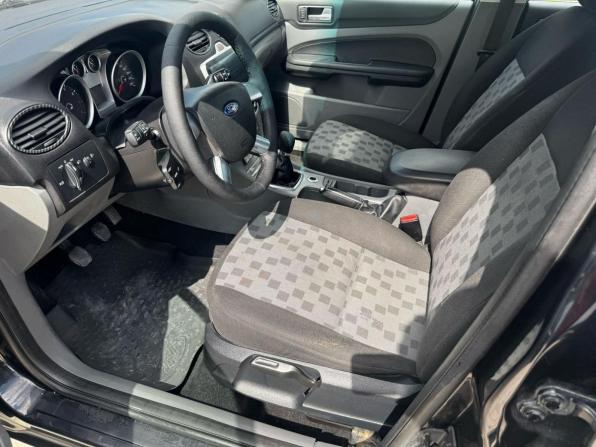 Ford Focus II Рестайлинг с пробегом 2008 года, цена 529 900 рублей, 190910 км, седан, Автокод Объявления