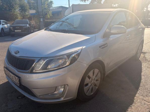 Kia Rio III с пробегом 2013 года, цена 550 000 рублей, 311000 км, седан, Автокод Объявления