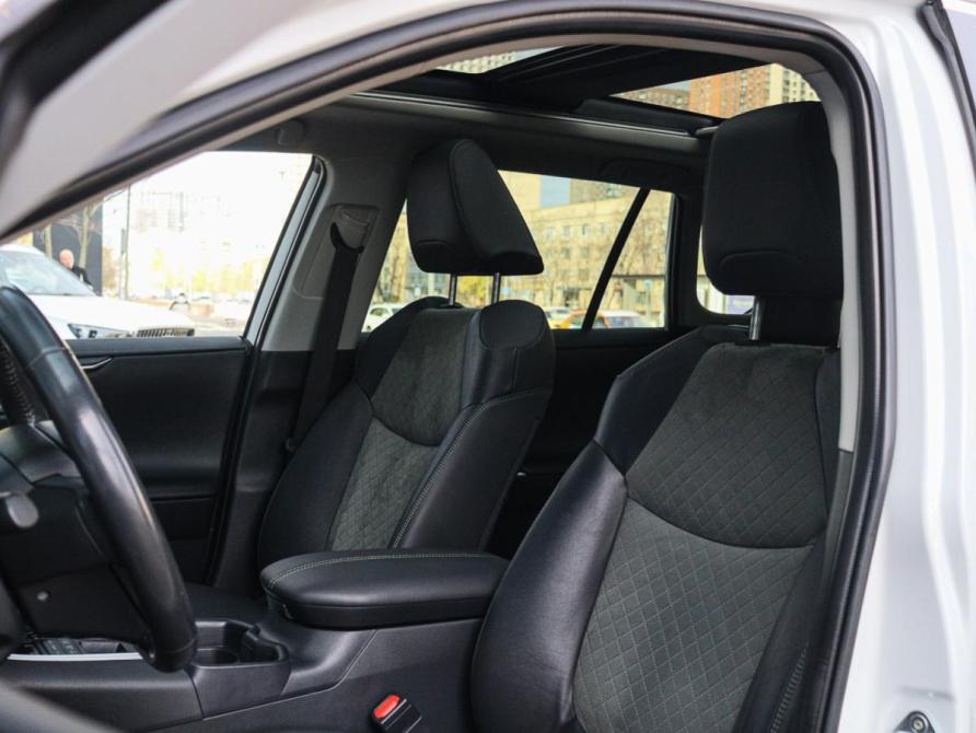 Toyota RAV4 V (XA50) Москва  - изображение 14