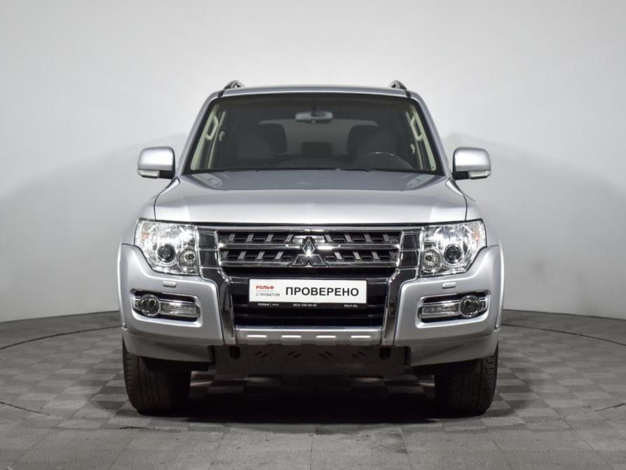 Mitsubishi Pajero IV Рестайлинг 2 Санкт-Петербург  - изображение 2