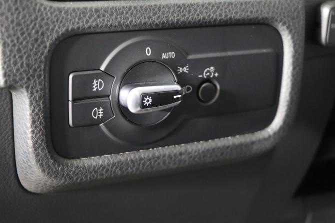 Volkswagen Touareg II Рестайлинг с пробегом 2016 года, цена 2 949 990 рублей, 101107 км, внедорожник, Автокод Объявления