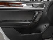 Volkswagen Touareg II Рестайлинг Москва  - изображение 41