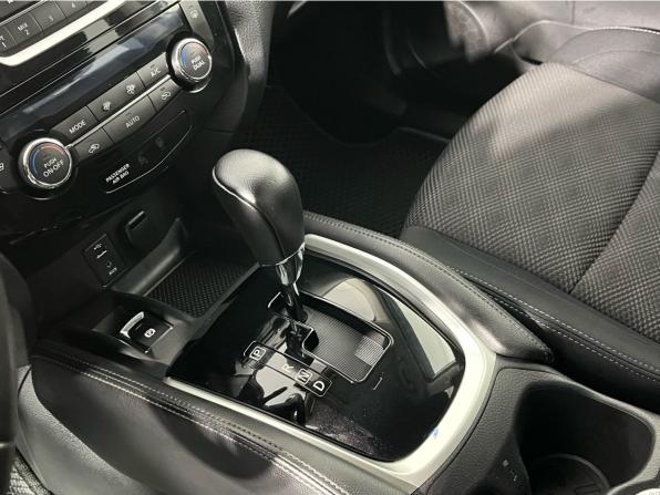 Nissan X-Trail III с пробегом 2018 года, цена 1 900 000 рублей, 157031 км, внедорожник, Автокод Объявления
