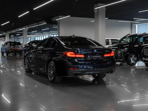 BMW 5 серии VII (G30/G31/G38) Рестайлинг с пробегом 2021 года, цена 4 370 000 рублей, 107697 км, седан, Автокод Объявления