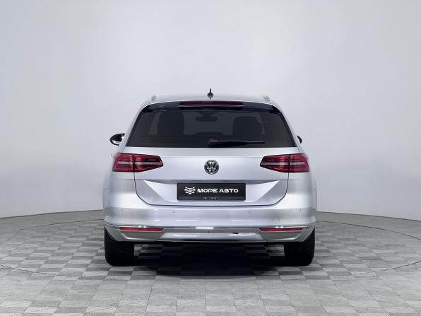 Volkswagen Passat B8 с пробегом 2016 года, цена 1 889 000 рублей, 260000 км, универсал, Автокод Объявления