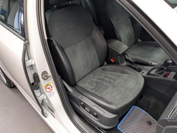 Skoda Octavia III (A7) Рестайлинг с пробегом 2020 года, цена 2 299 000 рублей, 101504 км, лифтбек, Автокод Объявления