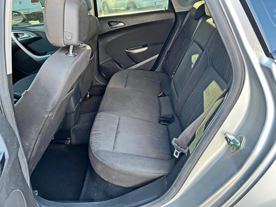 Opel Astra J Стерлитамак  - изображение 12