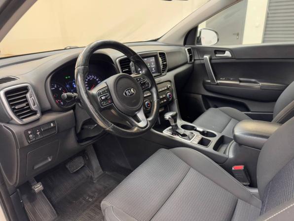 Kia Sportage IV с пробегом 2017 года, цена 1 790 000 рублей, 159605 км, внедорожник, Автокод Объявления