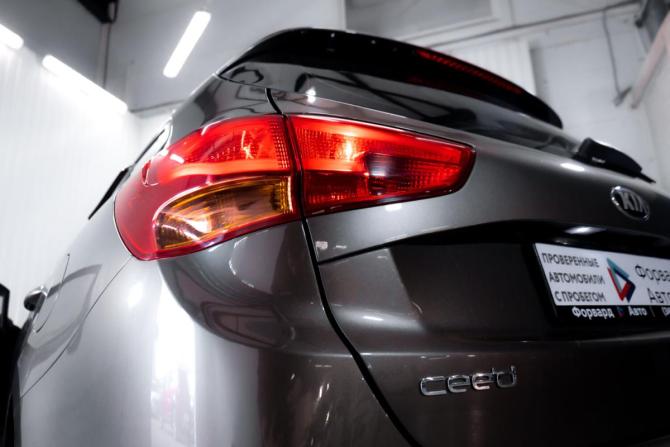 Kia Ceed II с пробегом 2014 года, цена 949 999 рублей, 177000 км, универсал, Автокод Объявления