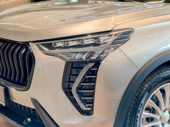 Haval Jolion I Рестайлинг с пробегом 2024 года, цена 2 103 000 рублей, 8646 км, внедорожник, Автокод Объявления