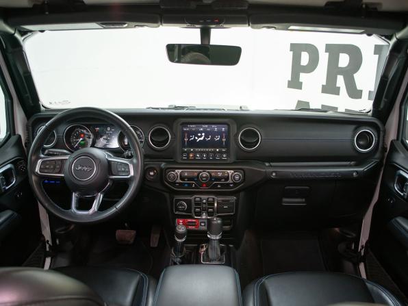 Jeep Wrangler IV (JL) с пробегом 2022 года, цена 6 999 000 рублей, 15600 км, внедорожник, Автокод Объявления