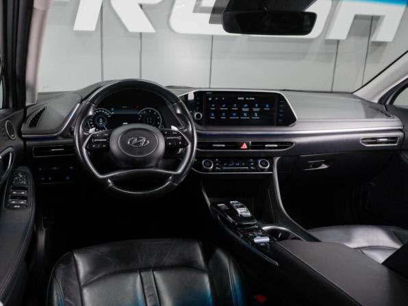 Hyundai Sonata VIII (DN8) с пробегом 2020 года, цена 2 449 000 рублей, 130023 км, седан, Автокод Объявления