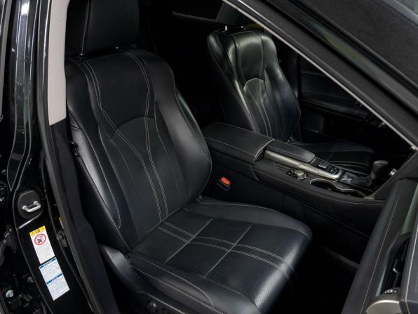 Lexus RX IV с пробегом 2019 года, цена 5 949 000 рублей, 79066 км, внедорожник, Автокод Объявления
