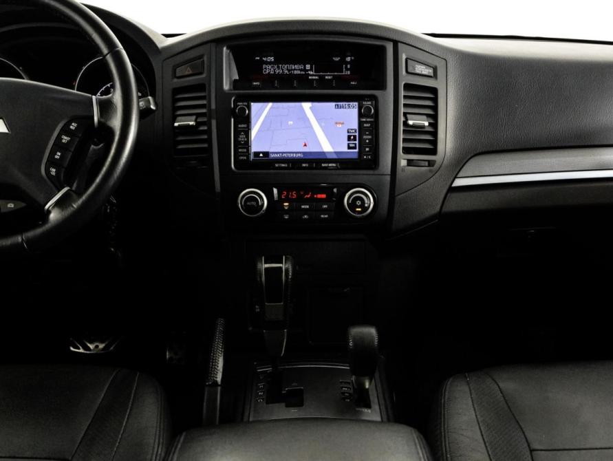 Mitsubishi Pajero IV Рестайлинг 1 Санкт-Петербург  - изображение 13