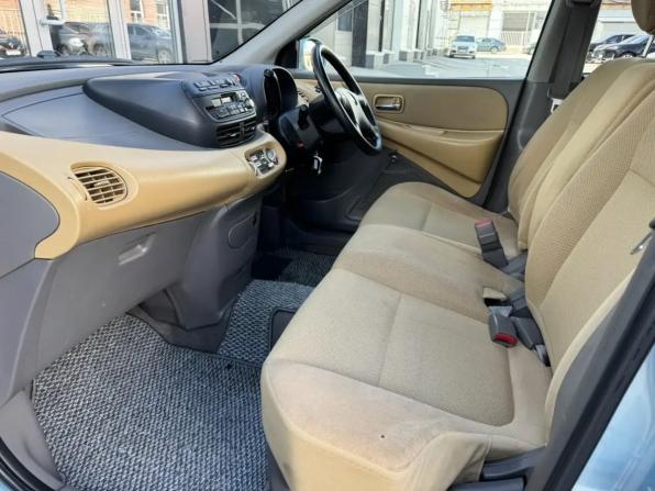 Nissan Tino с пробегом 2001 года, цена 390 000 рублей, 173735 км, компактвэн, Автокод Объявления