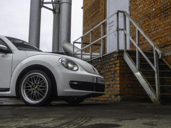 Volkswagen Beetle II (A5) с пробегом 2013 года, цена 1 300 000 рублей, 214000 км, хэтчбек, Автокод Объявления