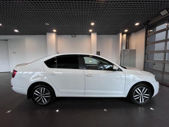 Skoda Octavia III (A7) с пробегом 2016 года, цена 1 870 000 рублей, 138220 км, лифтбек, Автокод Объявления