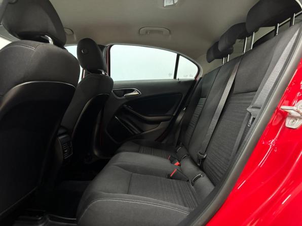 Mercedes-Benz A-Класс III (W176) с пробегом 2013 года, цена 1 190 000 рублей, 101000 км, хэтчбек, Автокод Объявления