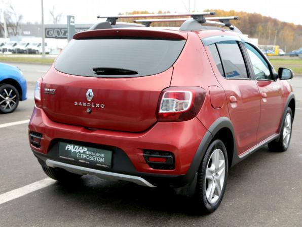 Renault Sandero II с пробегом 2017 года, цена 790 000 рублей, 182000 км, хэтчбек, Автокод Объявления