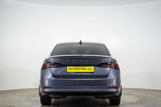 Skoda Octavia IV (A8) с пробегом 2021 года, цена 2 849 000 рублей, 131000 км, лифтбек, Автокод Объявления