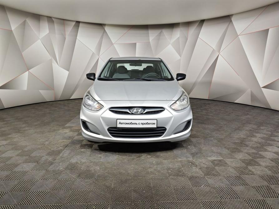 Hyundai Solaris I Москва  - изображение 7
