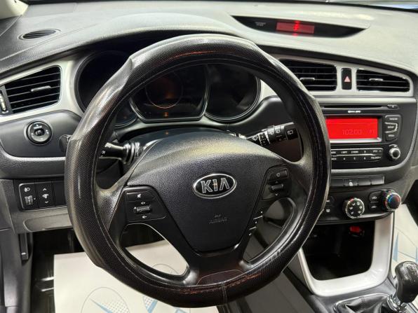 Kia Ceed II с пробегом 2012 года, цена 670 000 рублей, 267876 км, хэтчбек, Автокод Объявления
