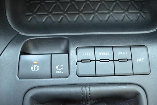 Toyota RAV4 V (XA50) с пробегом 2021 года, цена 3 190 000 рублей, 28739 км, внедорожник, Автокод Объявления