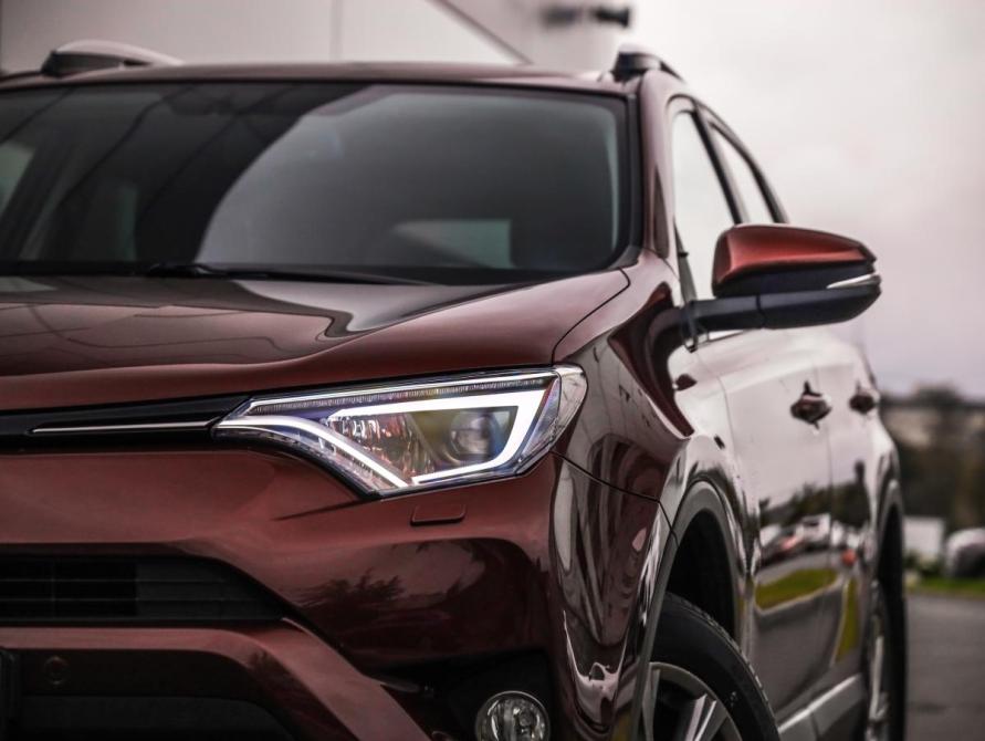 Toyota RAV4 IV (XA40) Рестайлинг Санкт-Петербург  - изображение 2