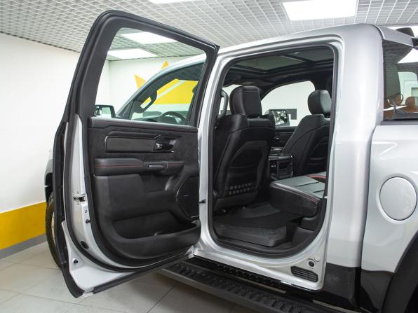 Ram 1500 V Рестайлинг с пробегом 2026 года, цена 11 499 000 рублей, 34 км, offers.body_type.unknown, Автокод Объявления