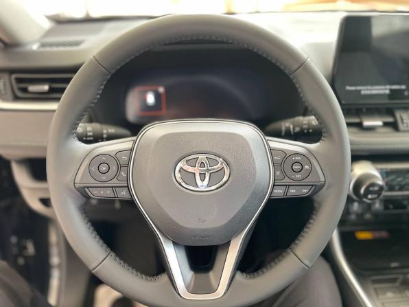Toyota RAV4 V (XA50) с пробегом 2025 года, цена 4 899 000 рублей, 1 км, внедорожник, Автокод Объявления