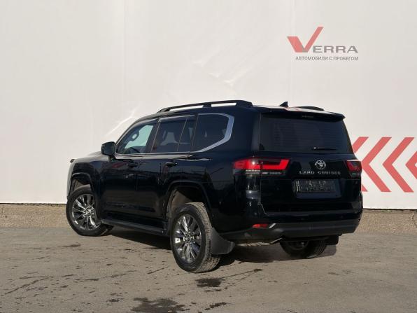 Toyota Land Cruiser 300 Series с пробегом 2022 года, цена 11 400 000 рублей, 51000 км, внедорожник, Автокод Объявления