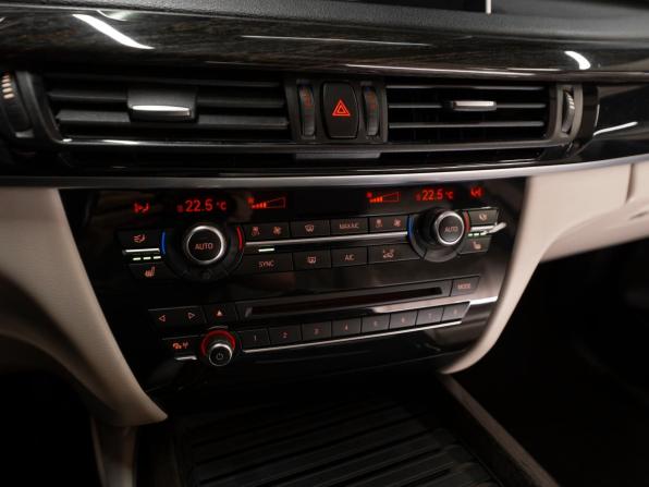 BMW X5 III (F15) с пробегом 2015 года, цена 2 500 000 рублей, 291783 км, внедорожник, Автокод Объявления